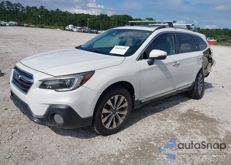 2019 Subaru Outback 3.6R Touring из США, поврежденный, VIN 4S4BSETC4K3243846